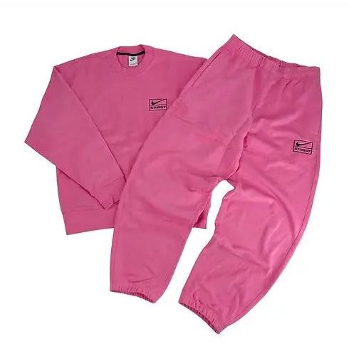 Nike x Stussy Fleece Conjunto Rosa Hypelusitana